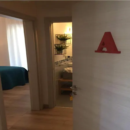 Adige Porta Vittoria Verona