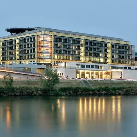 Hotel Adige Porta Vittoria